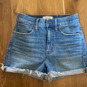Madewell Denim Shorts size 25
